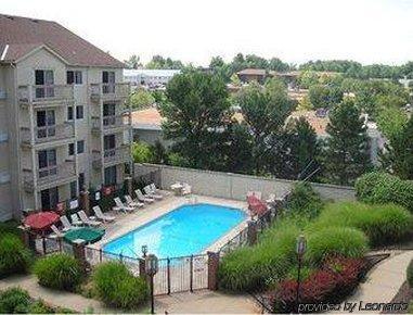 מרלינד הייטס Days Inn By Wyndham St. Louis/Westport Mo מראה חיצוני תמונה
